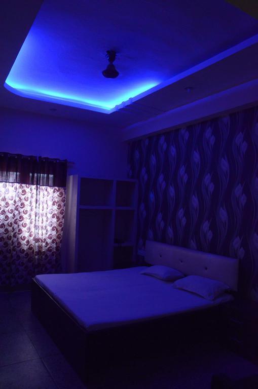 Hotel New Bakshi House Агра Экстерьер фото